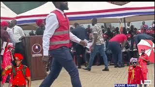LABA MONEY GWE PEOPLE LOVE H.E PRESIDENT BOBI WINE