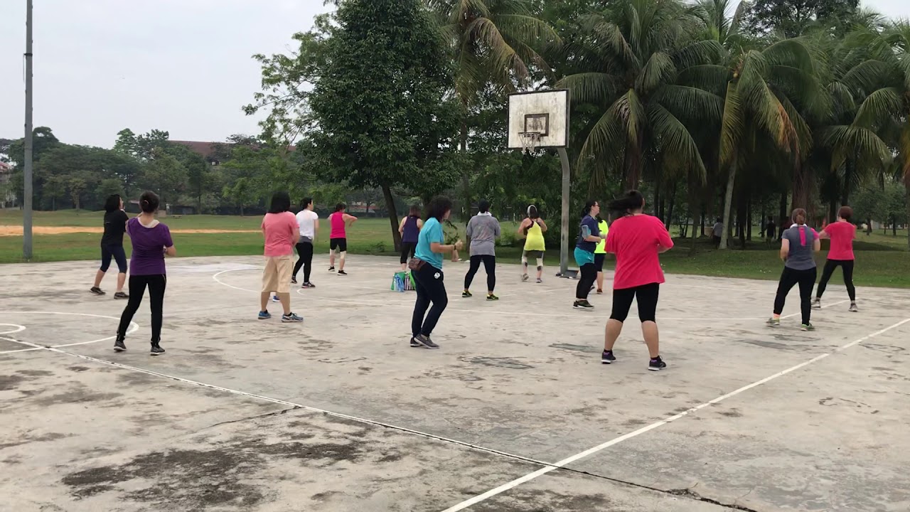 20190811-B Zumba in BRP basketball court camera iphone 8 plus apk