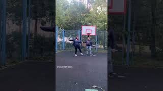 Тренировка Свадебного Танца На Спорт Площадке Наши Пчелки Оля Саша