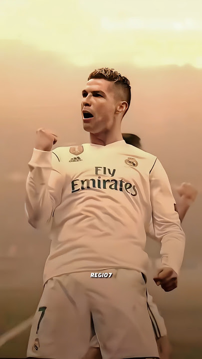 Ada yang tau kenapa ada Ronaldo di iklan psg?😱@bgRegio1