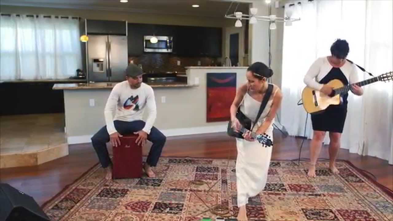 Taimane - Battle (HiSessions.com Acoustic Live!)