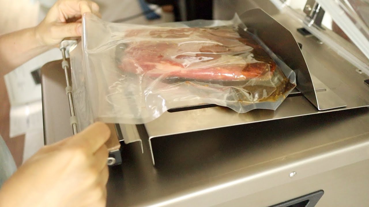 MaxVac Pro Chamber Vacuum Sealer | Lem