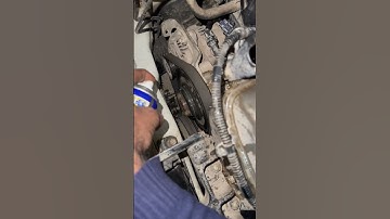 Belt Noise Fix use WD40 Sapry #alsharifauto #belt #noise #automobile