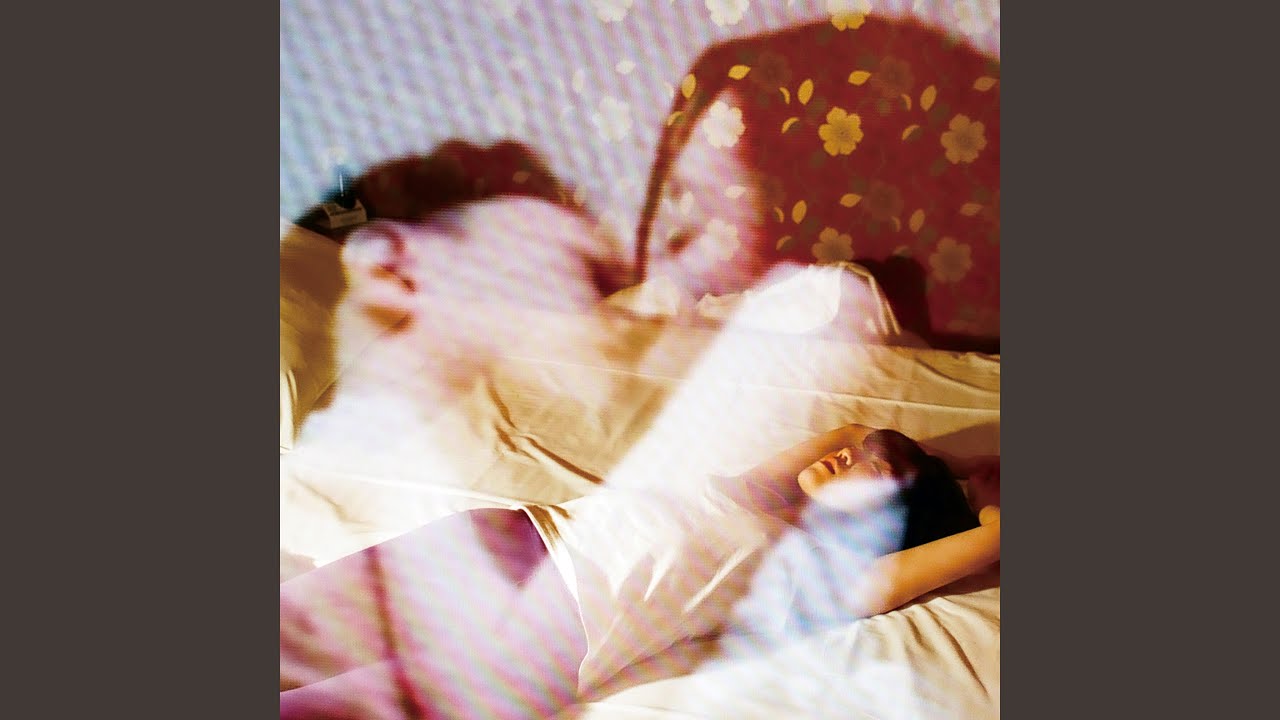 Dive adlı videoyu YouTube'da izle Dive adlı videoyu YouTube'da izle