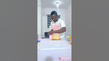 HOW TO PANEL FONDANT FOR SHARP EDGES | CAKE