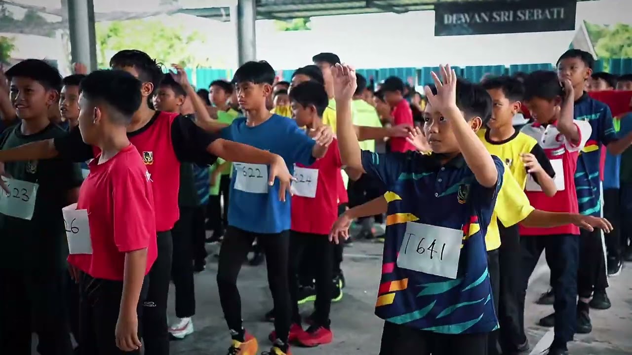 Mempersembahkan Video montaj Hari Sukan Negara SK Bawang tian 2024  Video oleh   Cikgu Amirul Fauzan