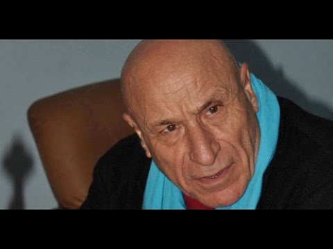 من هو رشيد بوجدرة