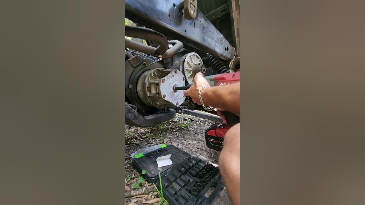 2012 Gator 825i & 835i primary clutch removal YouTube