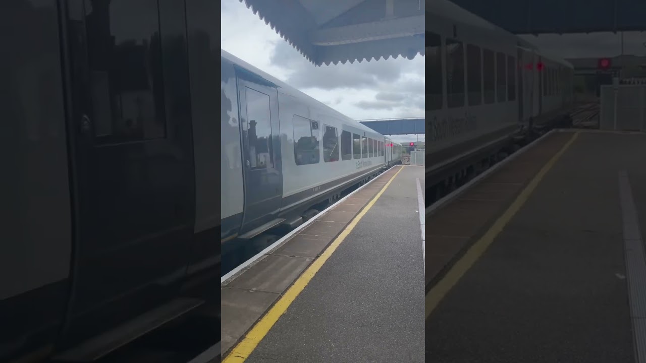 SWR 444003 Arrives at Wareham Station