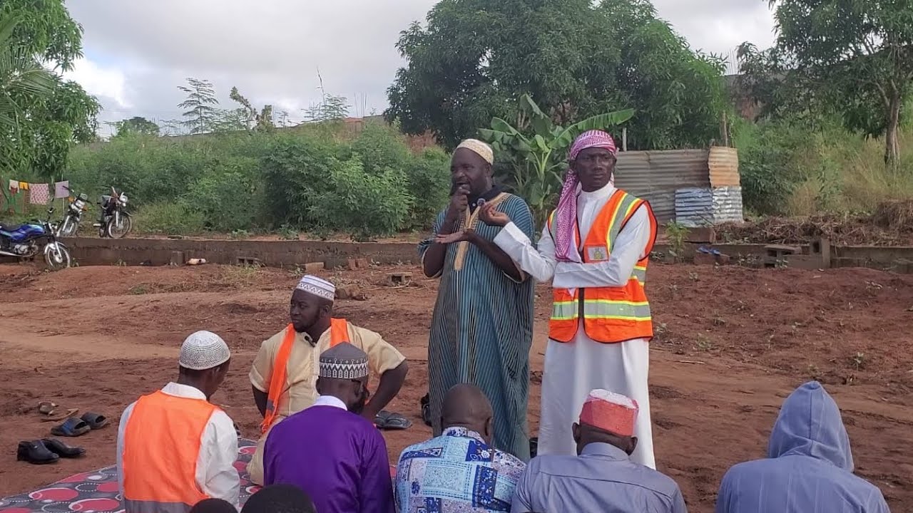 A intervencao do presidente municipal Chiure.... Alicora Ntutunha idil fitri 2025