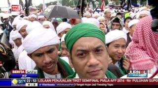 Tertibnya Peserta Aksi Damai 2 Desember Membubarkan Diri