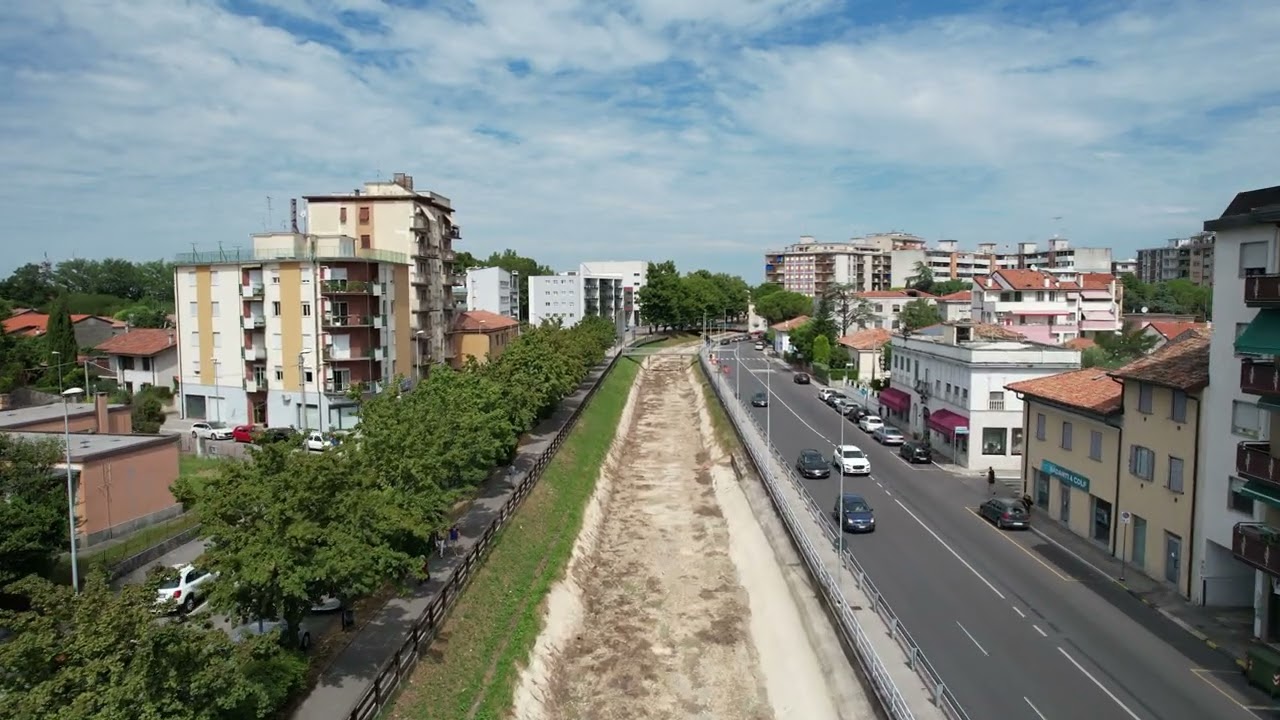Il Fiume Isonzo a Monfalcone a SECCA MAI VISTO NELLA MIA VITA A SECCA