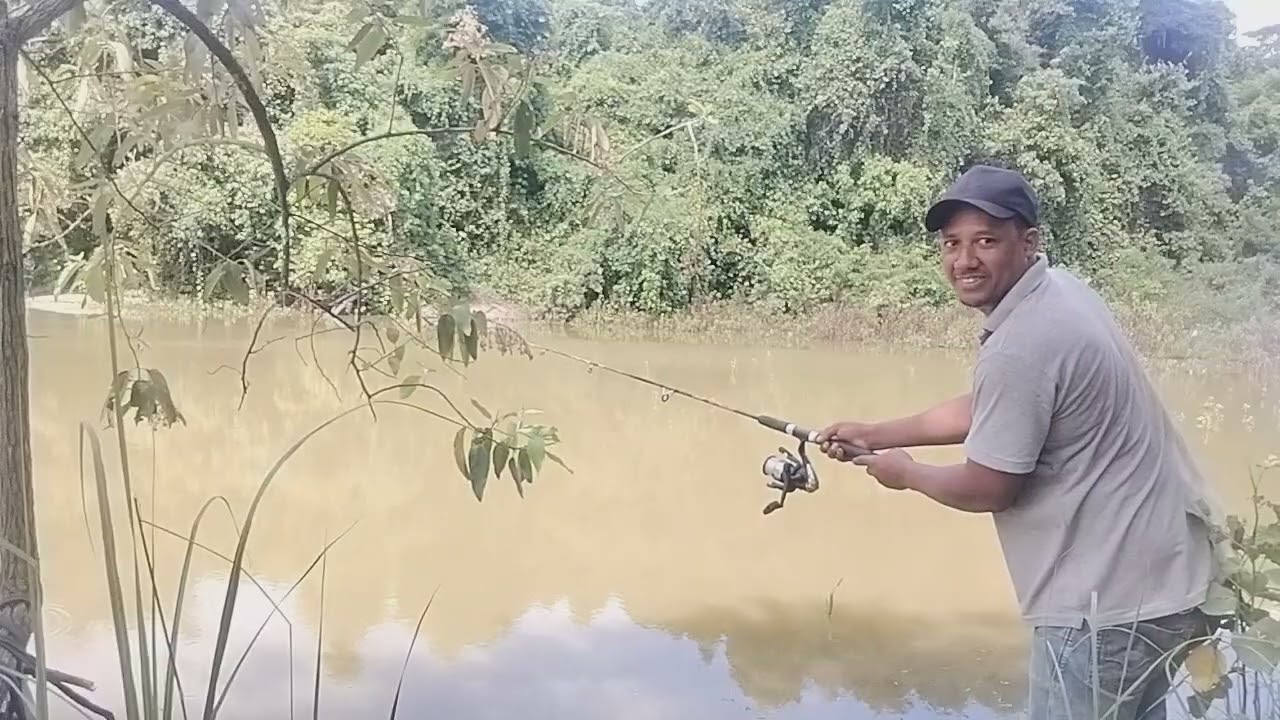 Incrível pessoal TODA HORA TEM#pescaria 