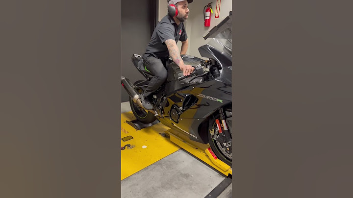 2021 Kawasaki ZX10r Dyno tuned with woolich  tuned by Ricardo at @MotorcycleMallBelleville