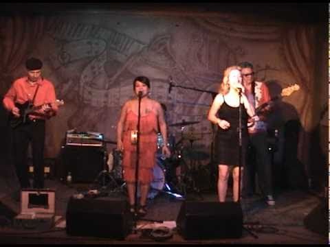 THE HONEYBEES - "WHAT A BEE" - Fitzgerald's - Berw...