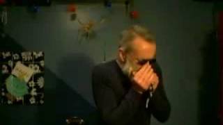 "Slow Blues in (G) using a (C) Harmonica by Steve Harvell