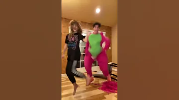 Barney remix dance… 💀