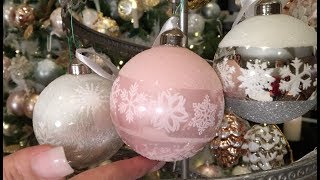 Set of 12 Glass Snowflake Glitter Ornaments screenshot 3