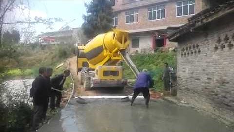 Working Video of 3 5m3 Self loading Concrete Mixer