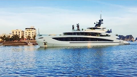 CÂU CÁ Ở TUẦN CHÂU: p2: Câu Cá Rìa ở Âu Tàu và Ngắm Siêu Du Thuyền Cập Bến 