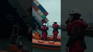 Crisis at the Harbor: The Sea Titan Oil Spill#SeaTitan #OilSpill #EnvironmentalCrisis #HarborDisaste