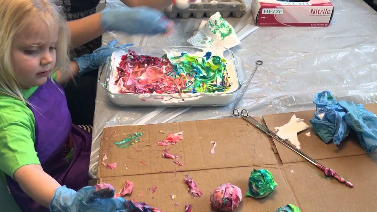 Decorating Easter Eggs - YouTube