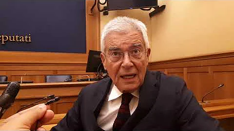 Referendum: #iovotoNo, intervista a Claudio Martelli