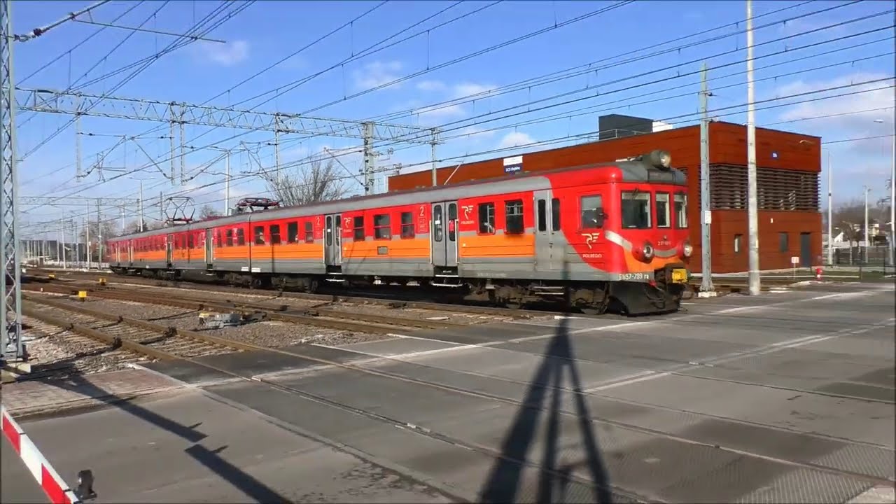 Pociągi w Dęblinie 6.02.2021r.