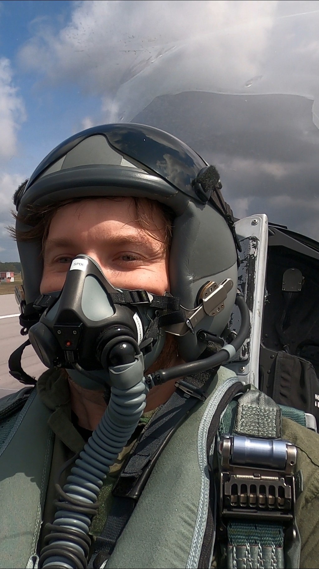 I feel the need, the need for speed. ?? #topgun #flight #pilot