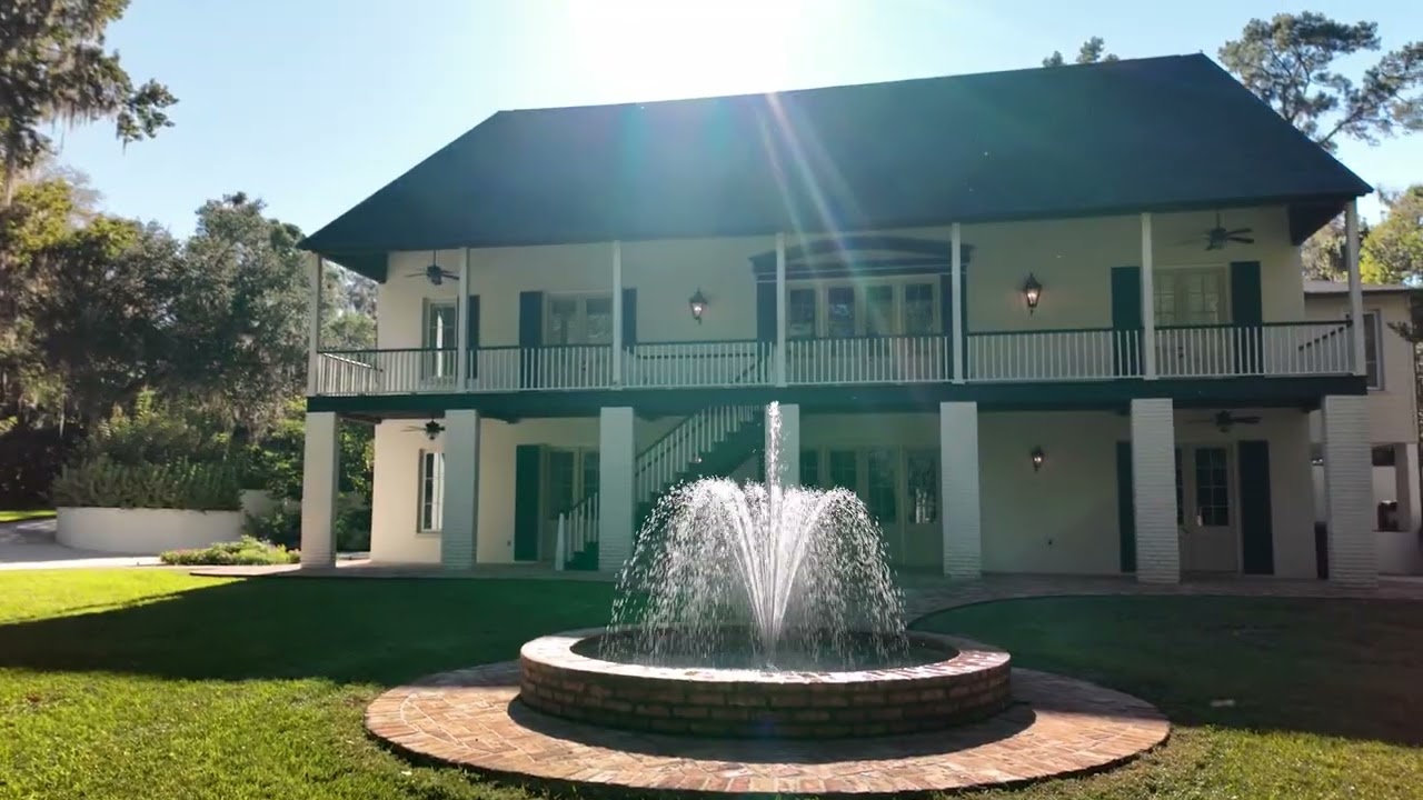 OCALA LUXURY ESTATE | Gated Polo Lane Community Mansion w/ 5 En-Suite Beds & Pool