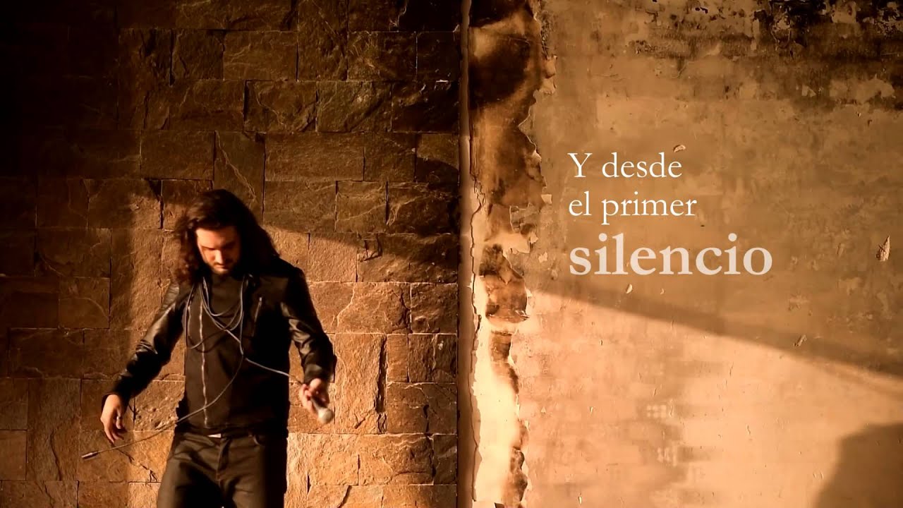Fran Fernández   De la mano por Madrid Lyric Video 