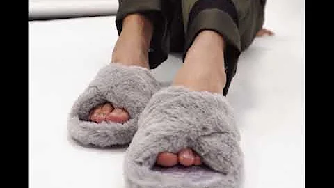 House Of Slippers Ted Baker CAMEO Ladies Faux Fur Mule Slippers Light Grey