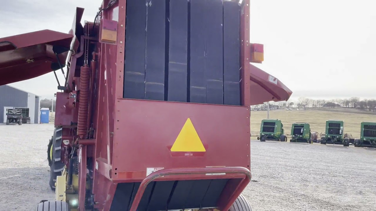 NEW HOLLAND BR7070 For Sale