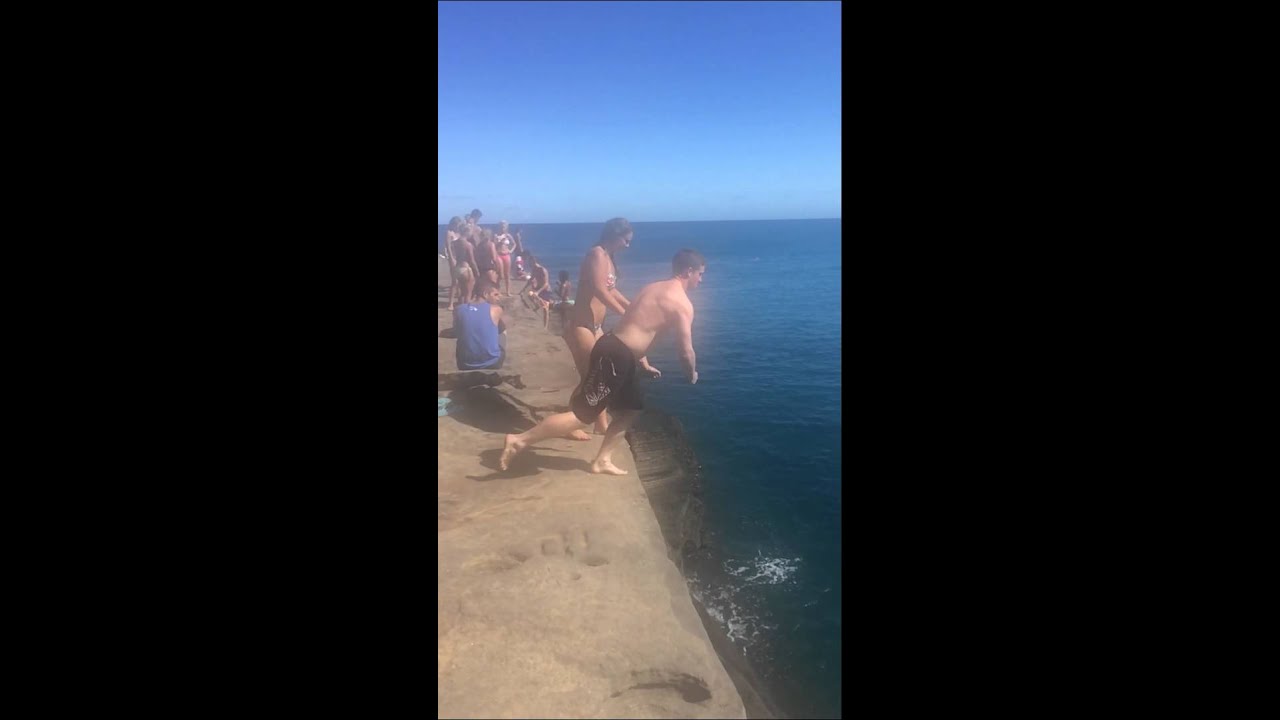 Jumping into the Ocean at China Walls (Oahu, HI)