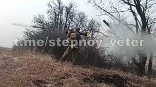 Солдат ЛДНР ведёт огонь из трофейного NLAW