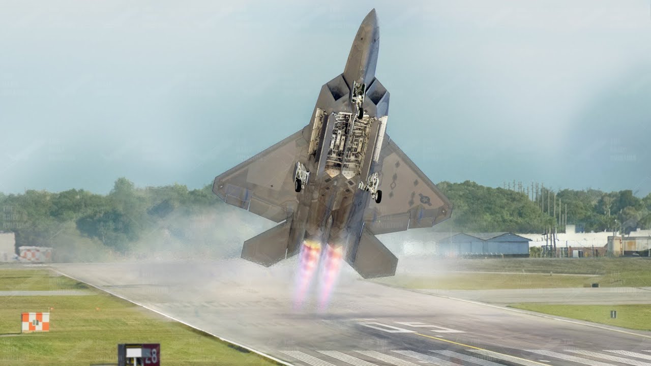 Lockheed Martin F-22 RAPTOR - TARNKAPPENJÄGER der U.S. Air Force | HD Doku