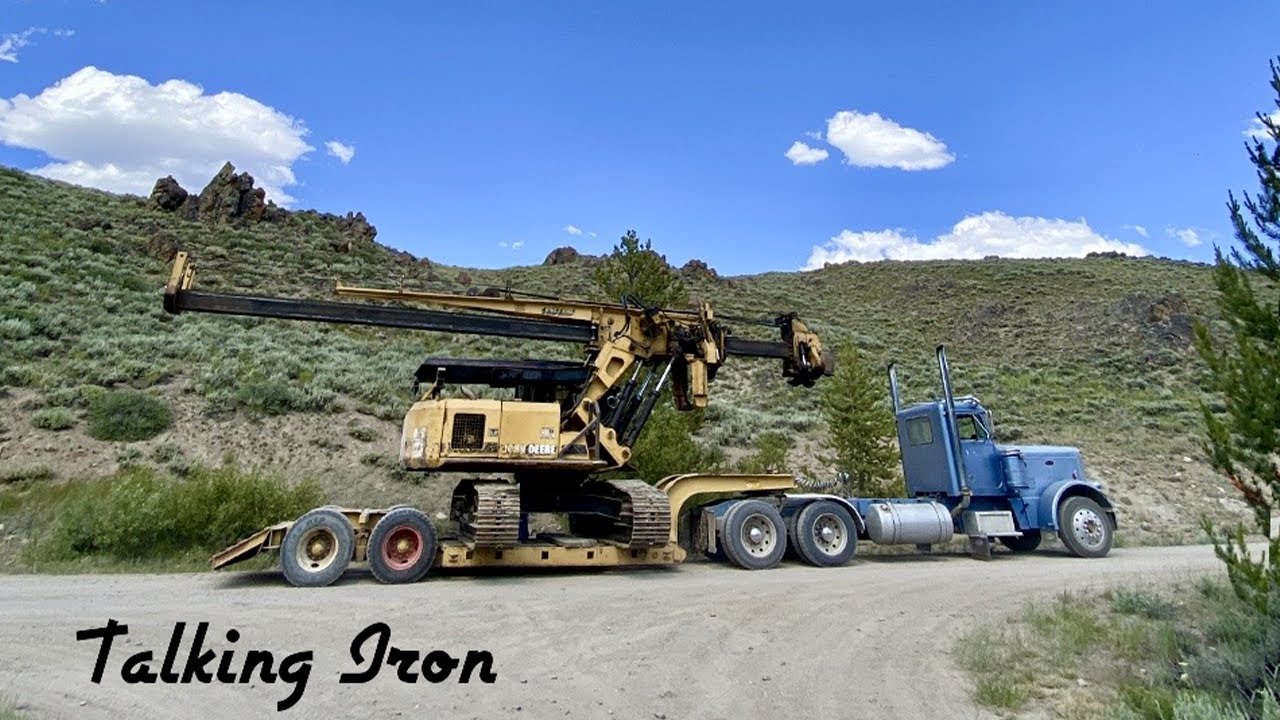 Peterbilt 359 B model CAT jaking & pulling grade - YouTube