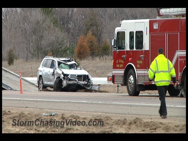 5/3/2013 Major crash shuts down Interstate 94 south of Saint Cloud, MN