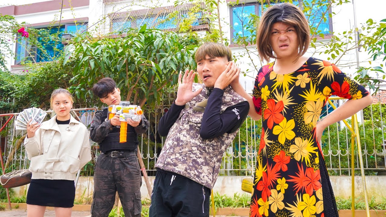 Pretty Girl Nerf War: Couple Idiots Nerf Guns Assassin Dream Battle