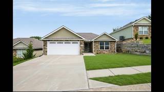Residential at 905 Ingleside Drive, Pleasant Hill, MO 64080 - For sale