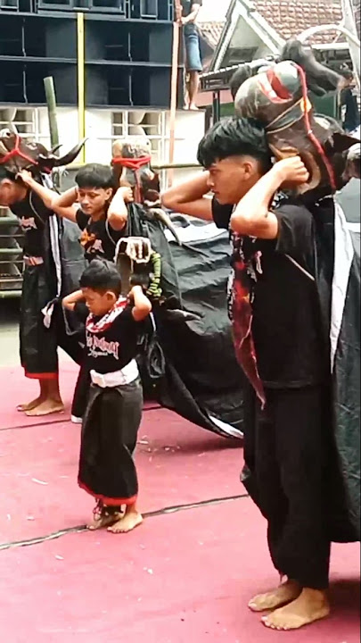 BANTENGAN MBEROT DJ VIRAL JOGET GAYENG #bantengan #mberot #kalapan #shots