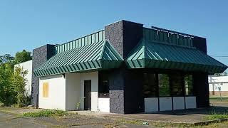Abandoned Cash Store- Carbondale, IL