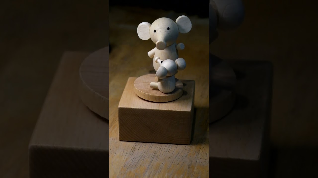 Dancing Fox Baker Music Box - Only One Music Box Custom tune music