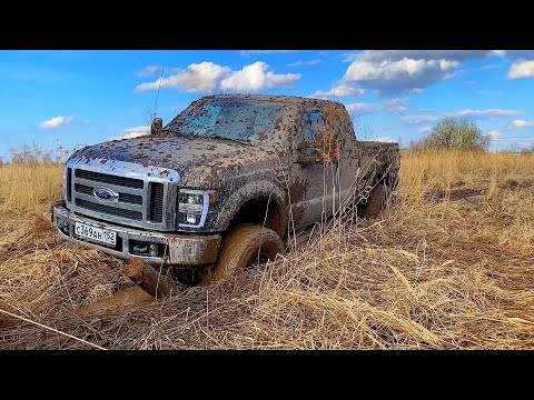Video: Hvordan bytter du lykte på en Ford f250?