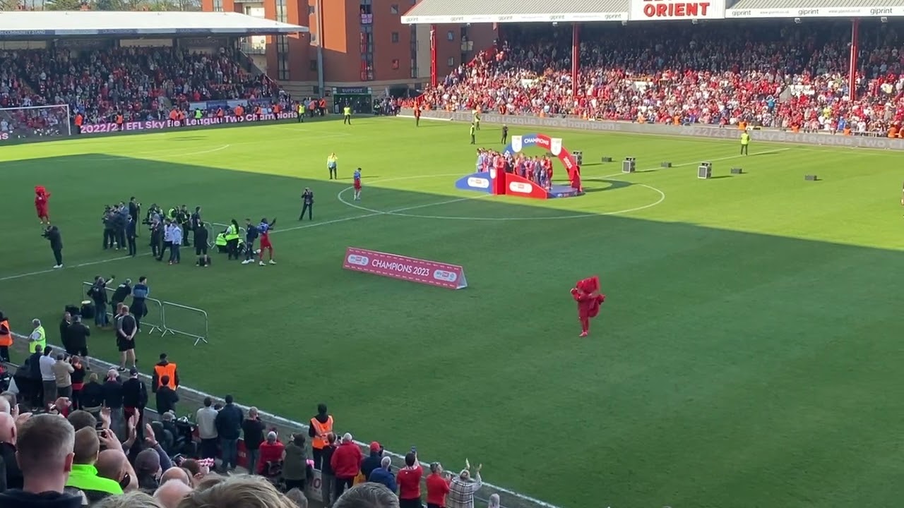 Leyton Orient - 2023 EFL L2 Champions Trophy award