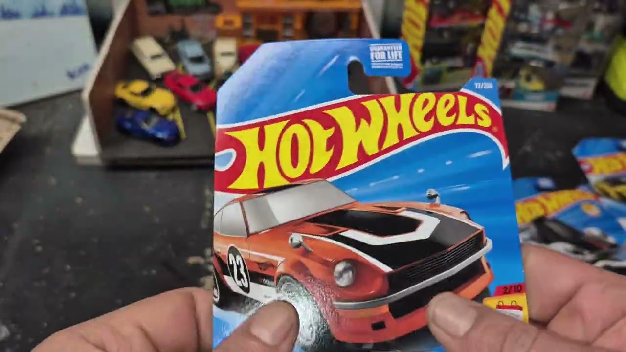 Friday cracks fiesta 😎. 