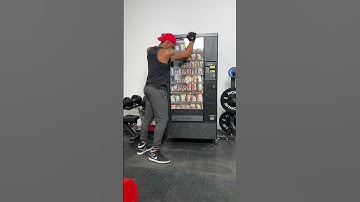 A thief hides in the vending machine to steal money #shorts