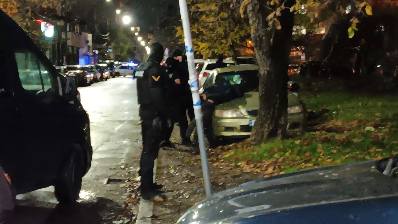 Екшън в софийския квартал „Надежда“: Полицията спипа двама автокрадци секунди след удара!