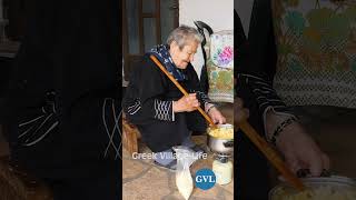 93 χρονών και τραγουδά σαν μια άλλη Ελλάδα | Κυρά Αρτεμισία