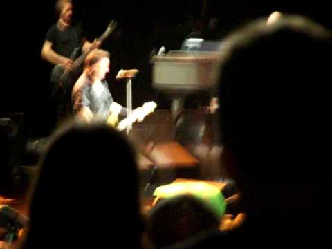 Bruce Springsteen - Burning Love - Comcast Center, Mansfield, MA, 8/22/09 Bruce Springsteen - Burning Love - Comcast Center, Mansfield, MA, 8/22/09